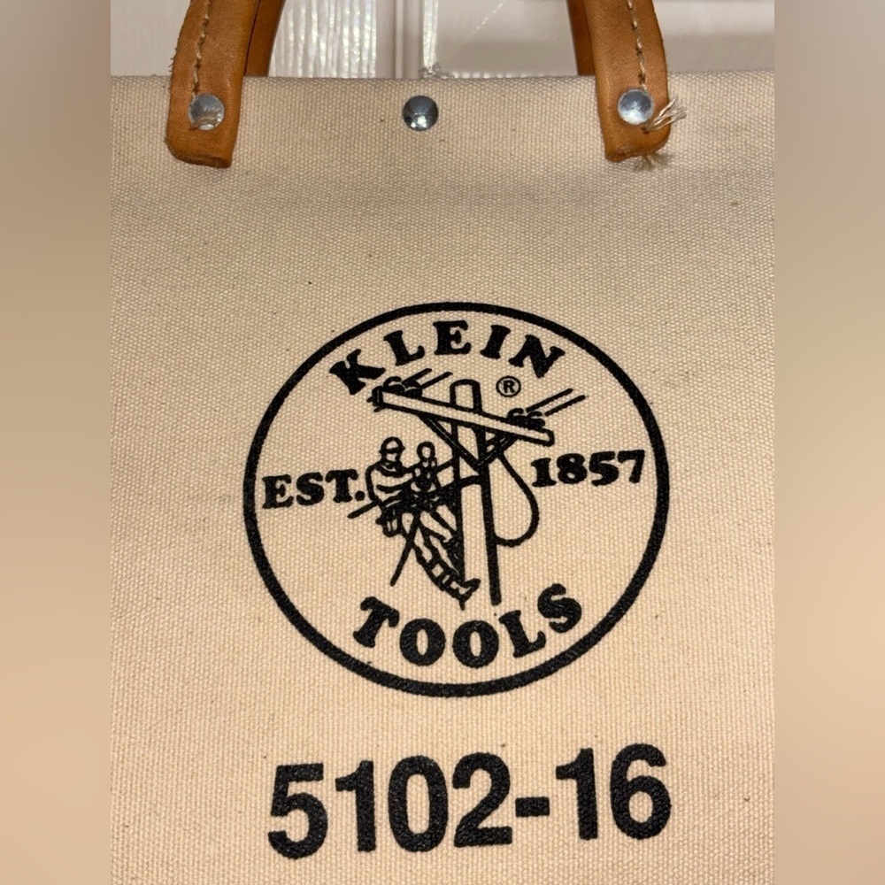 KLEIN TOOLS 5102-16 Tool Bag,Canvas,General Purpose​​ - Picture 7 of 9